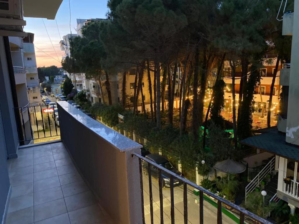 Lunasol Seaside Apartments Дуррес Екстер'єр фото