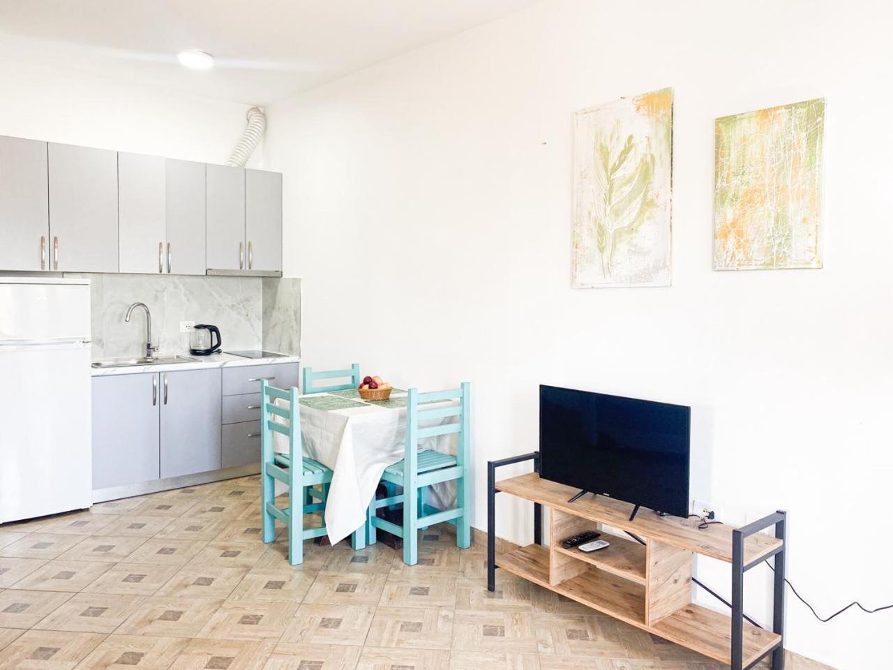 Lunasol Seaside Apartments Дуррес Екстер'єр фото
